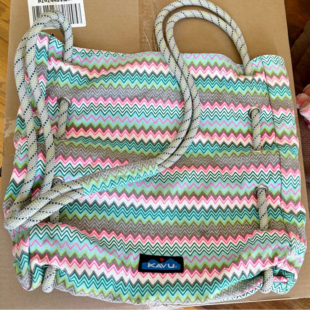 Kavu Pink and Green Tote with Chevron Pattern